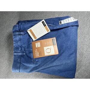 Haggar Work-to-Weekend Khaki Men's 42 x 30 Casual Pants Blue Cotton Denim Jeans